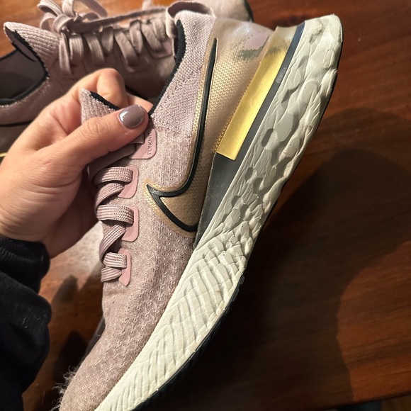 Nike React Infinity Run Flyknit Women's Running Shoe - size 8 - Picture 5 of 6